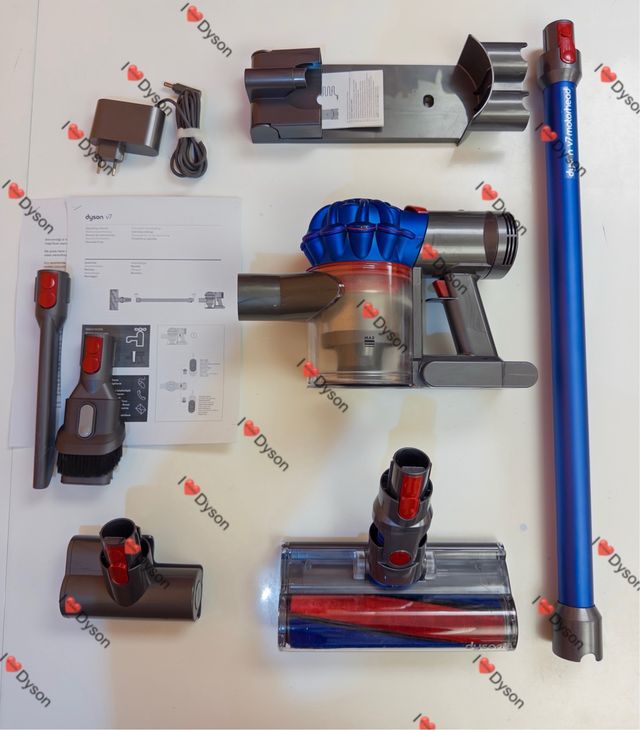 Vida extra Dyson V7+Fluffy+Cepillo mini