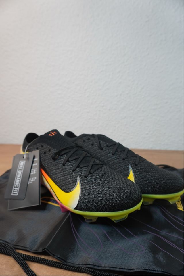 Botas Nike Mercurial Vinicius Talla 44