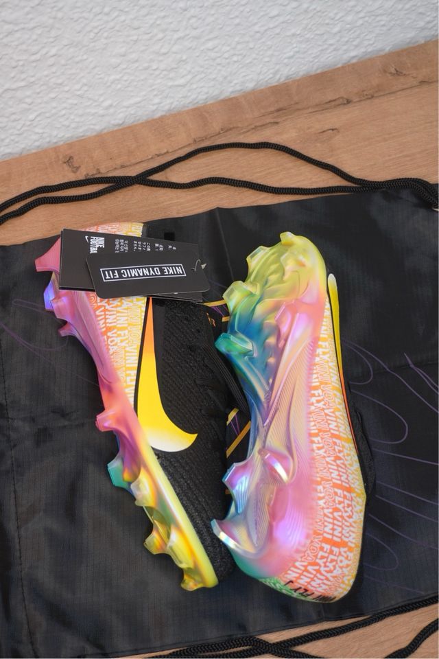 Botas Nike Mercurial Vinicius Talla 44