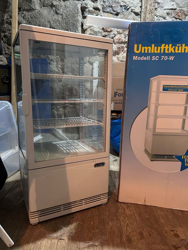 Vitrina refrigerada Saro SC 70-W