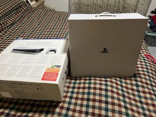 PlayStation 5 825GB Blanca, con lector de disco