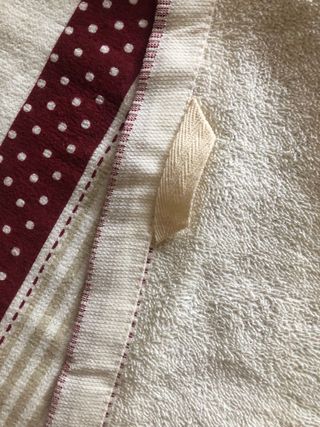 Asciugamano uncinetto beige e rosso