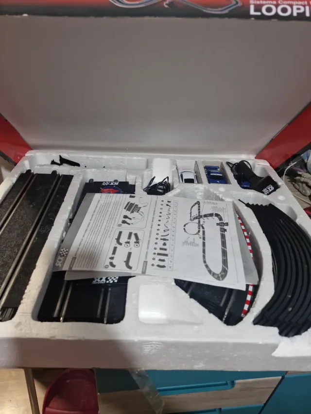 Scalextric Compact Loopinator 4