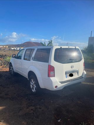 Nissan Pathfinder 2010