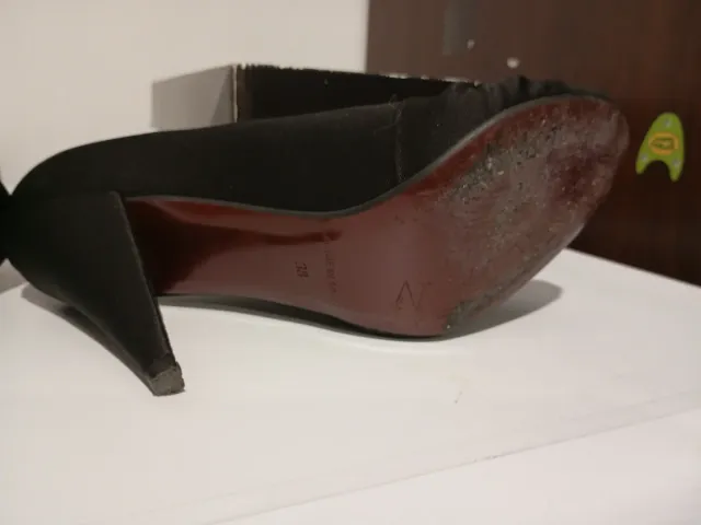 Scarpe eleganti nere taglia 38