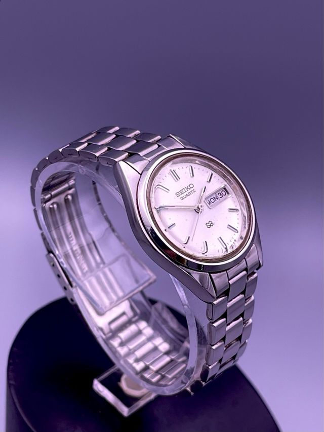 Seiko Quartz Day-Date Mujer Japan Made