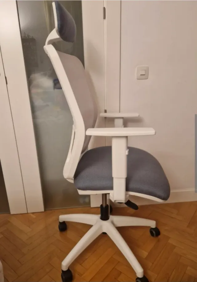 Silla de escritorio ergonómica