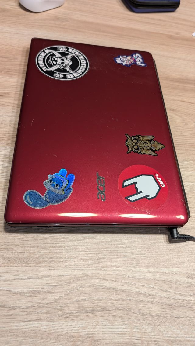 Portátil Acer Aspire 15.6 8GB RAM Intel i3