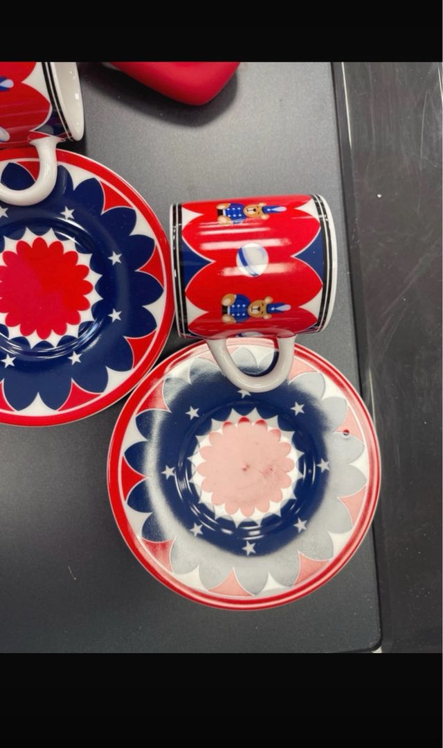 Bialetti moka red set con tazzine e piattini