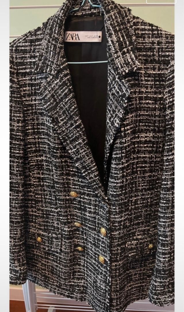 Americana Zara Tweed Negra y Blanca