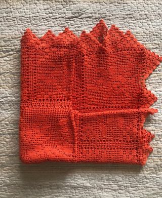 Copritavolo uncinetto vintage arancione