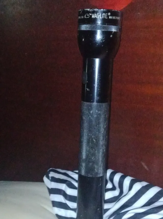 Linterna Mag-Lite D 2 Celdas