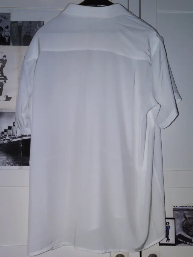 Camisa blanca manga corta