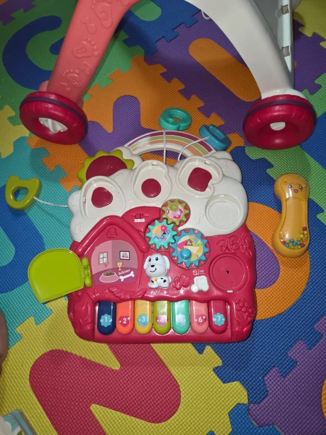 Andador correpasillos infantil