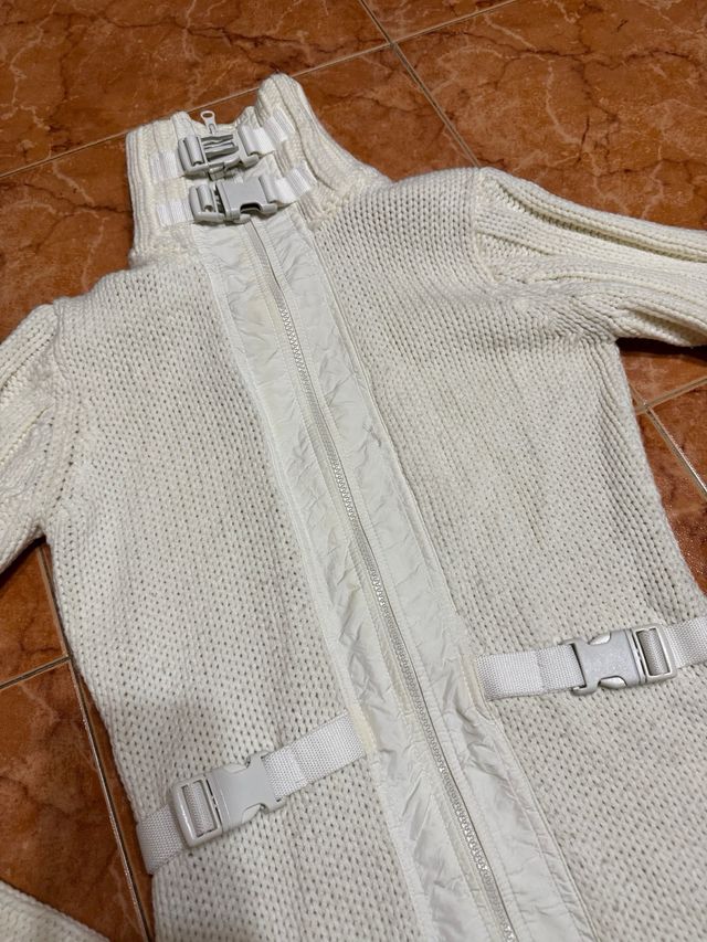 Cárdigan largo de punto blanco t. M