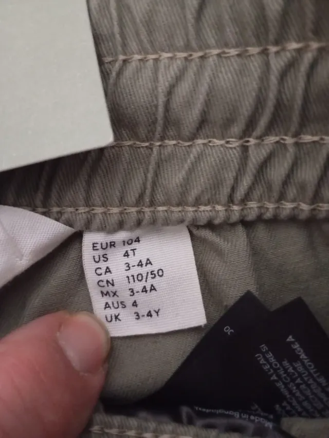 Pantalón jogger H&M bambino T.104 nuovo