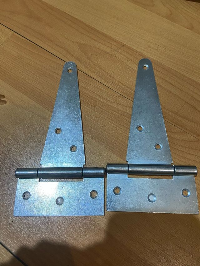 Bisagras de T para Puertas y Muebles