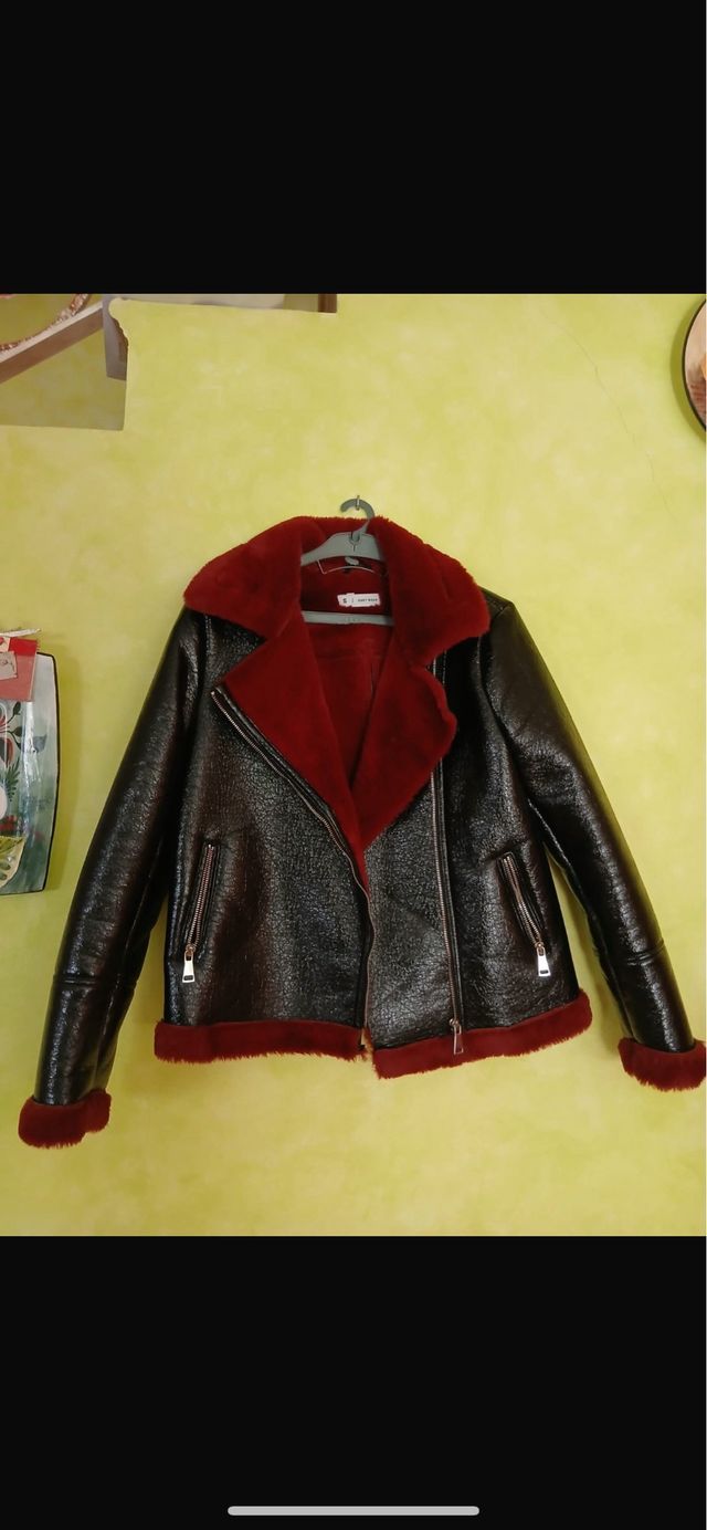 Chaqueta Biker Piel Sintética Roja y Negra