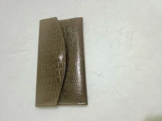 Cartera de mujer efecto piel cocodrilo