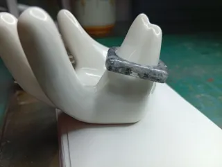 Anillo Resina Gato Negro Transparente calavera