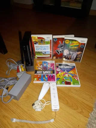 Nintendo Wii Nera + Giochi e Controller