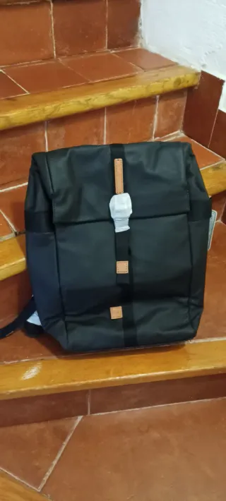 Mochila Lojel negra sin estrenar
