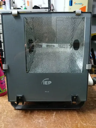 Foco Philips IP65 Halogenuros