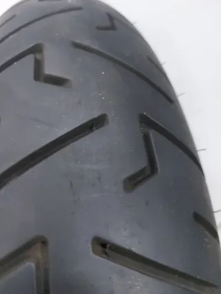 Neumático MT90B16 Harley Davidson