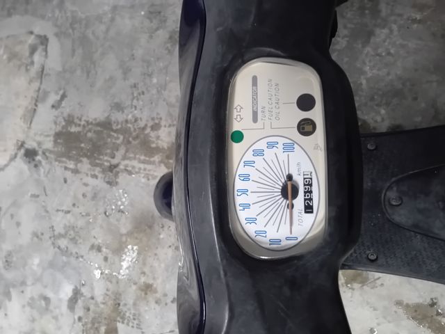 Yamaha Neox Azul Oscuro