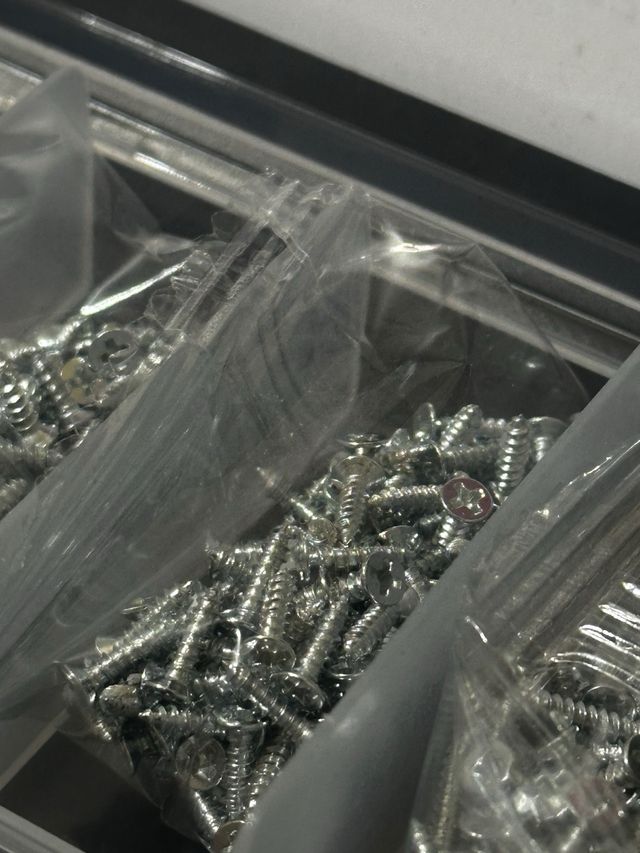 8 Cajas Tornillos 4000 Piezas Nuevas