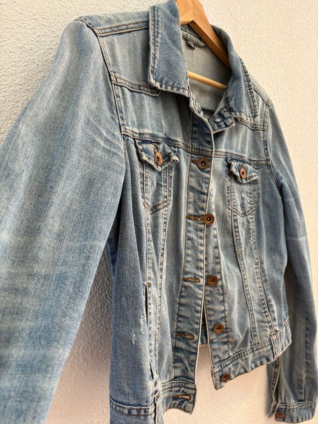 Cazadora vaquera clásica