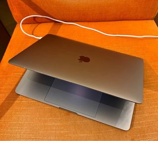 MacBook Pro 2017 Gris Espacial