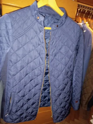 Cazadora guateada azul