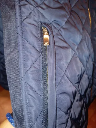 Cazadora guateada azul