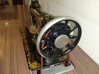 Máquina de coser Singer 15