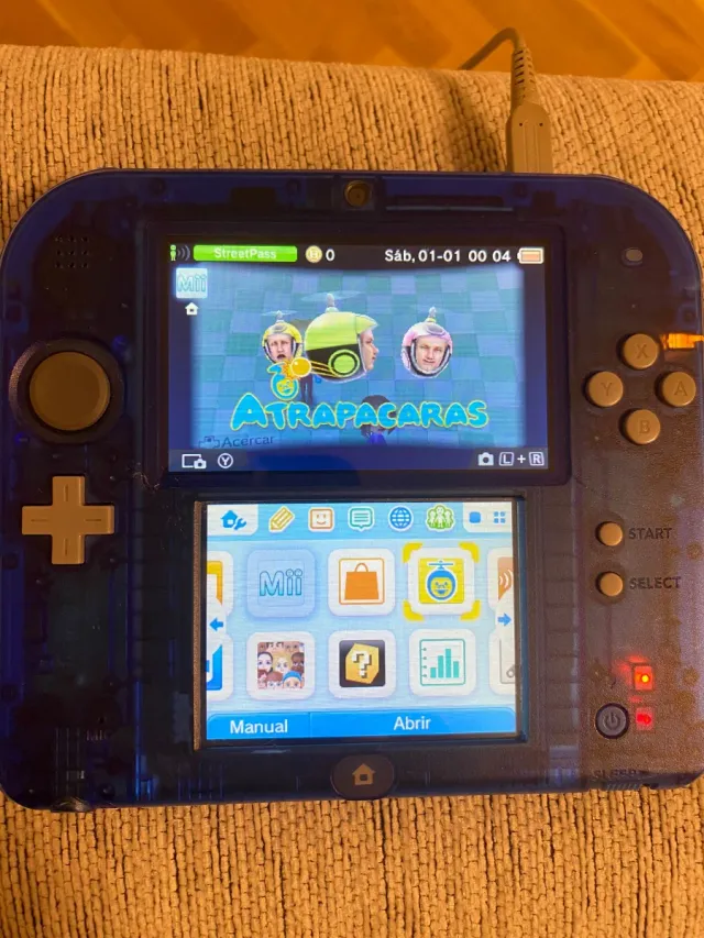 Nintendo 2DS Azul + Juego Pokémon SUN