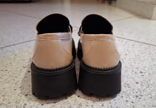 Mocassini Beige Fondo Alto Tg. 36