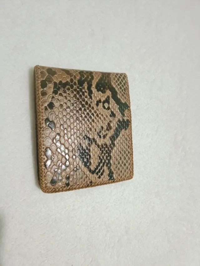 Cartera de hombre piel serpiente
