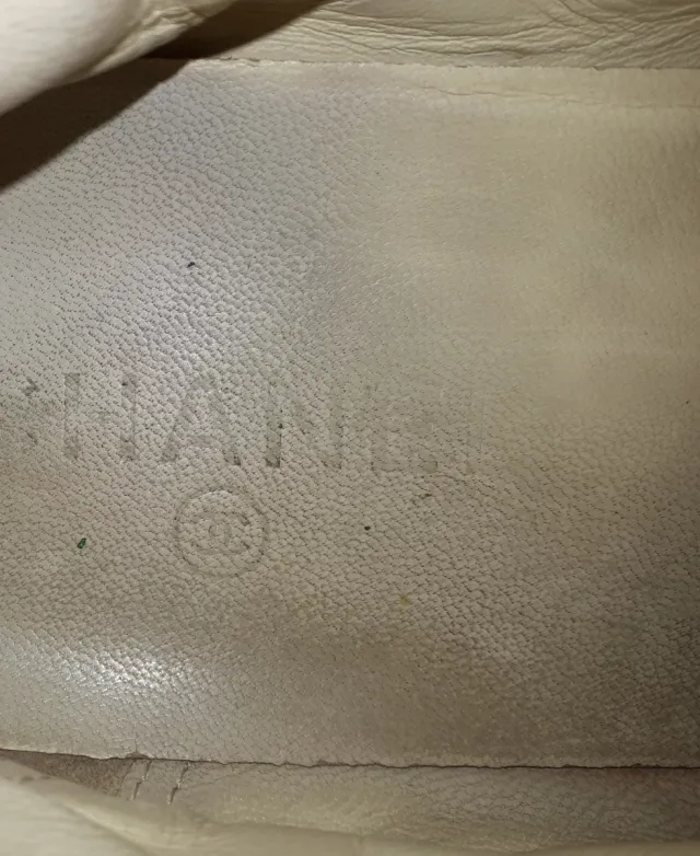 Botas Chanel T-38 Beige/Negro