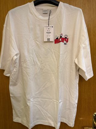 Camiseta Bershka Blanca Talla M