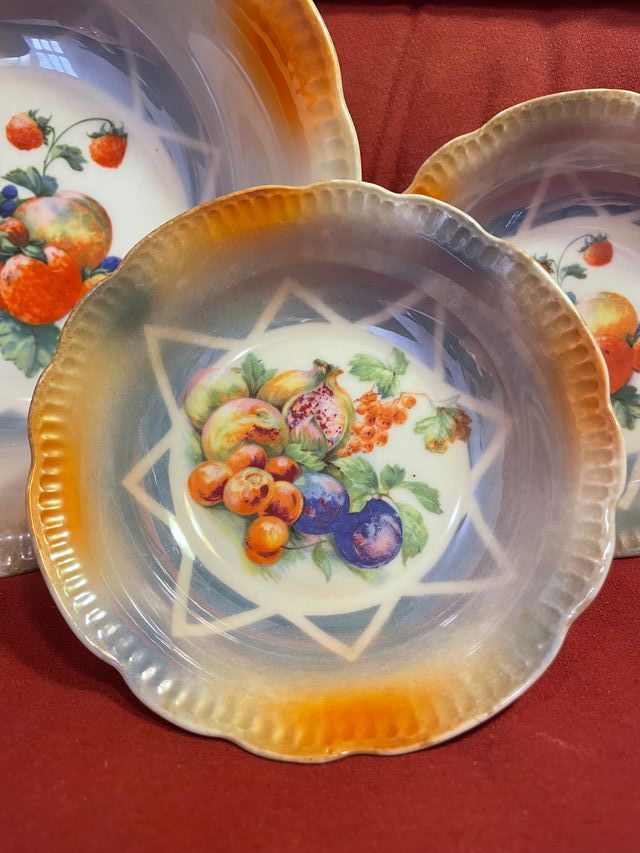 Juego de platos y azucarera vintage con frutas