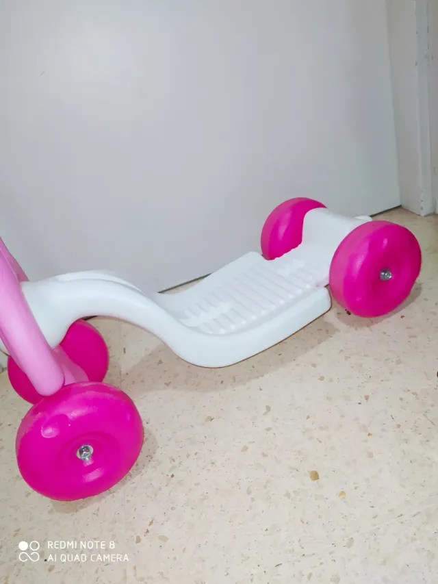 Patinete infantil jirafa rosa