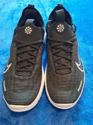 Nike Running Flyknit Talla 44