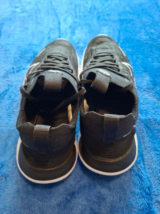 Nike Running Flyknit Talla 44