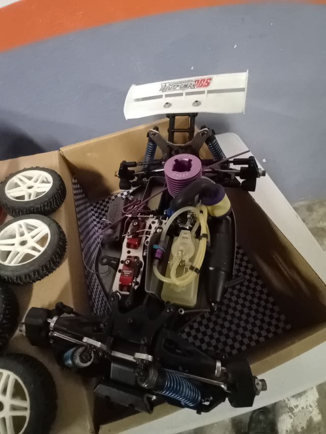 RC Hyper 7 Pro. Y  Mando RC Sanwa M12S