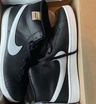 Nike Court Royale 2 Mid