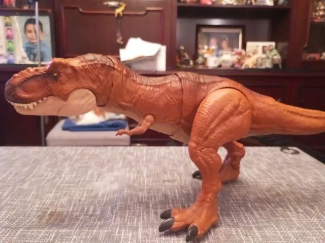 Tiranosaurio Rex Jurassic World Mattel