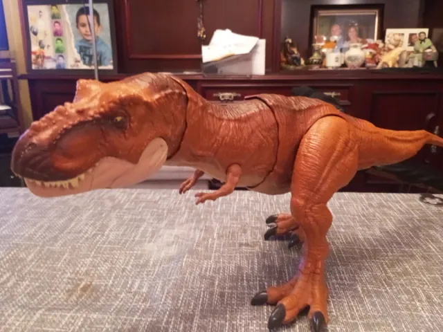 Tiranosaurio Rex Jurassic World Mattel