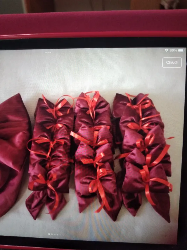 15 fiocchetti di velluto bordeaux