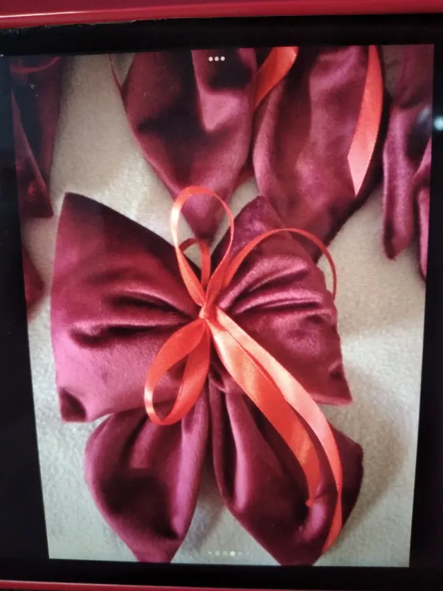 15 fiocchetti di velluto bordeaux